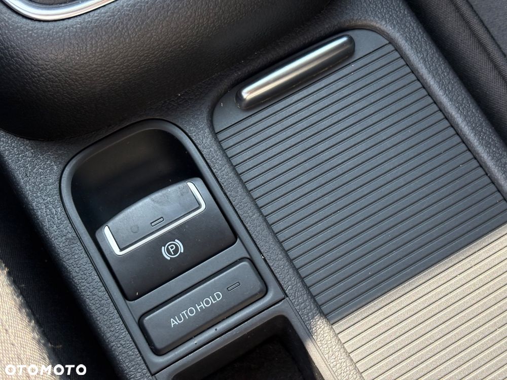 Volkswagen Tiguan 1.4 TSI 4Motion Trend & Fun - 17