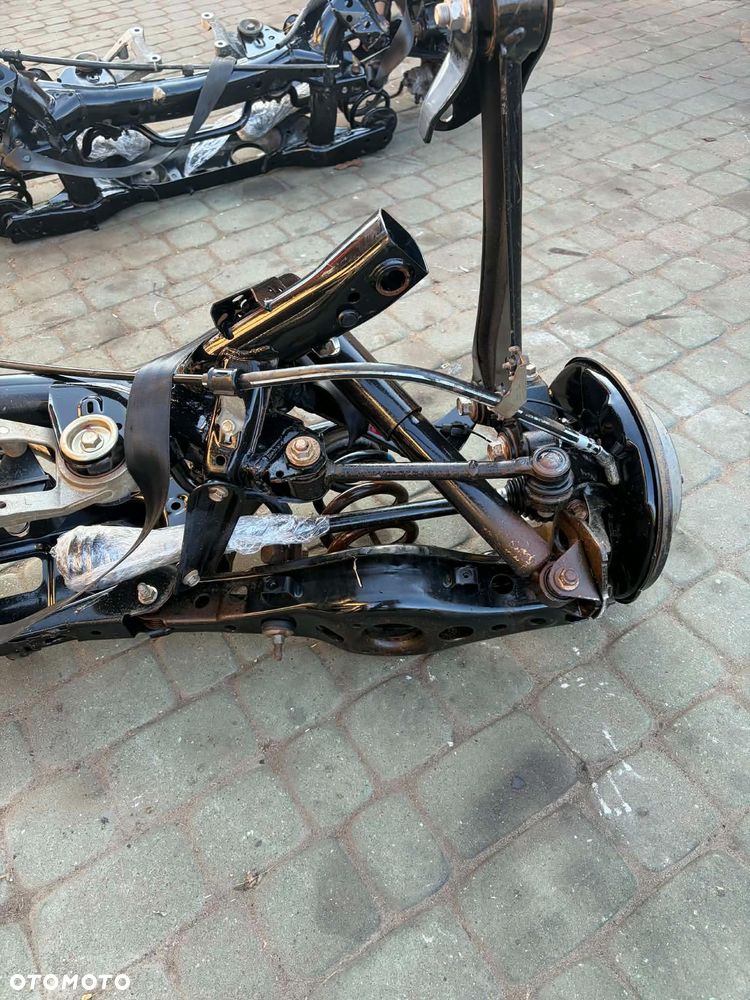 belka sanki wózek trawersa zawieszenia tył Toyota Rav 4 3 05-12R Orginał bez rdzy super stan import italy - 5