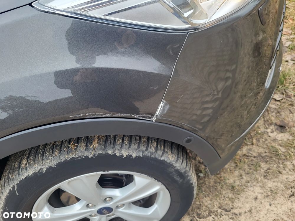 Ford Kuga 2.0 TDCi 4x4 Titanium - 12