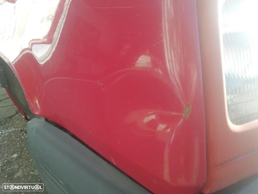 GUARDA-LAMAS FRONTAL DIREITO RENAULT EXPRESS FURGÃO 1992 - - 1