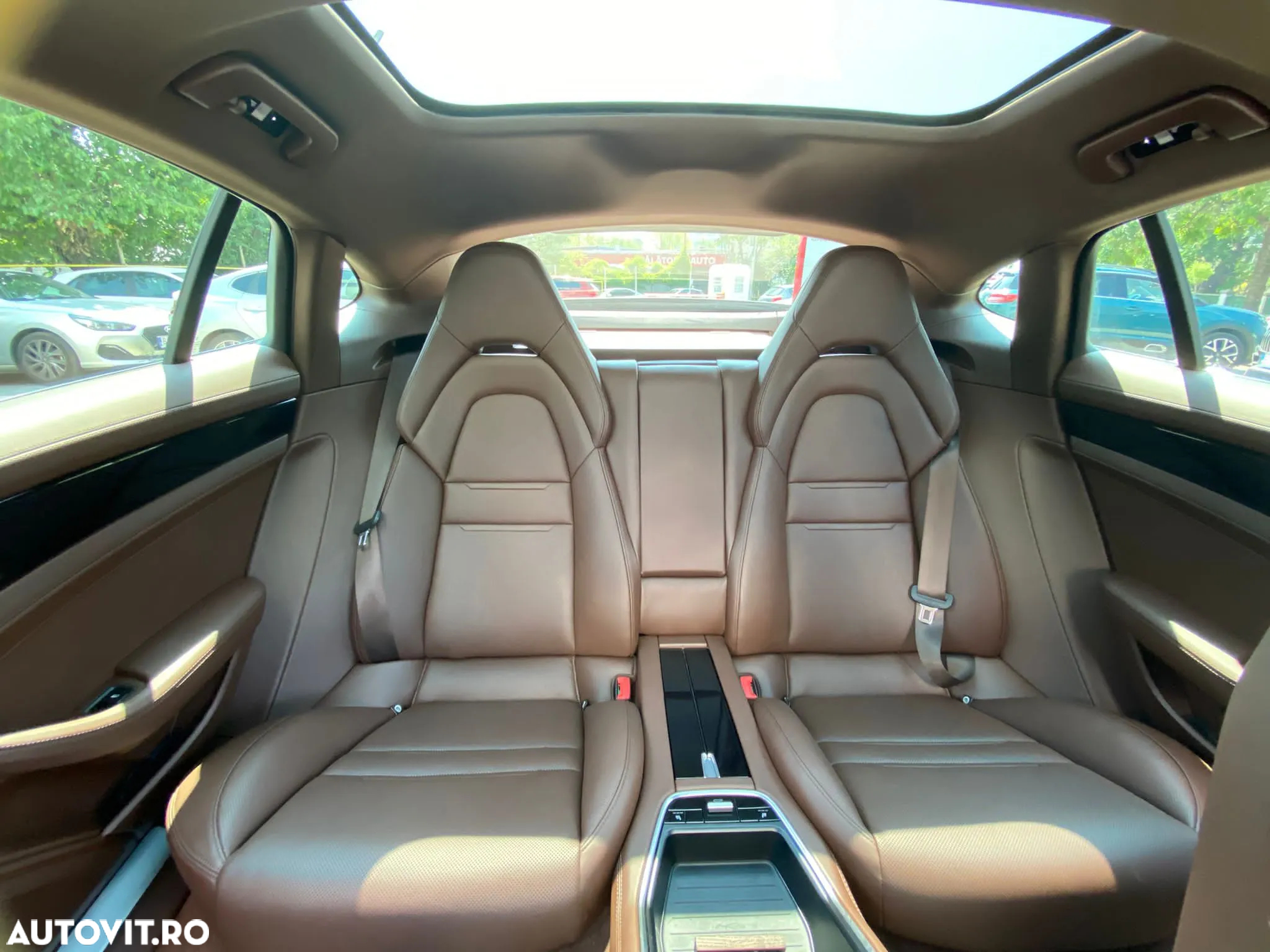 Porsche Panamera 4S - 16