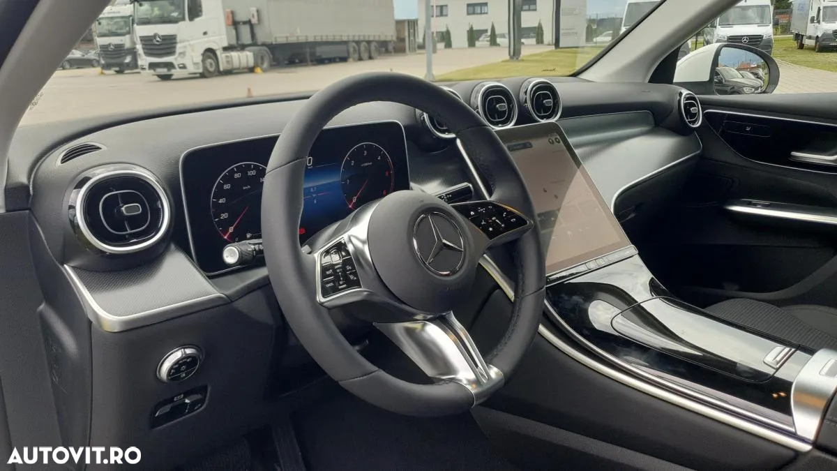 Mercedes-Benz GLC 220 d 4MATIC MHEV - 9