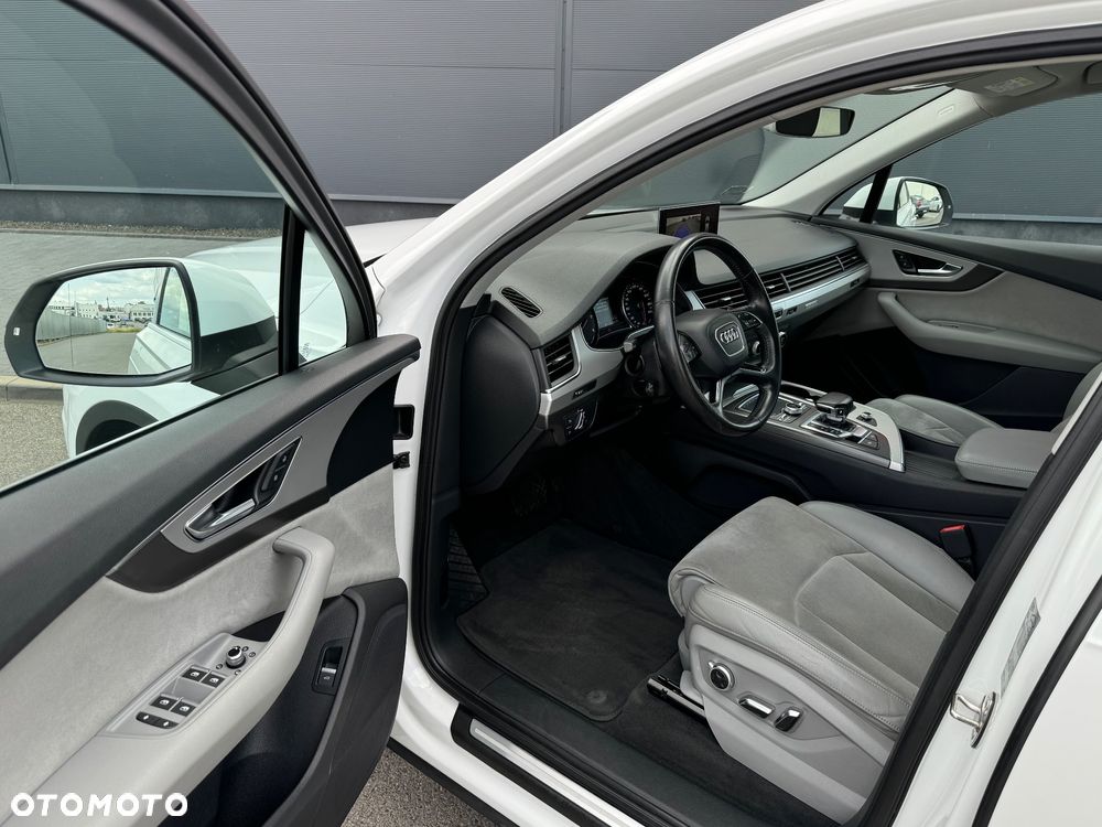 Audi Q7 - 5