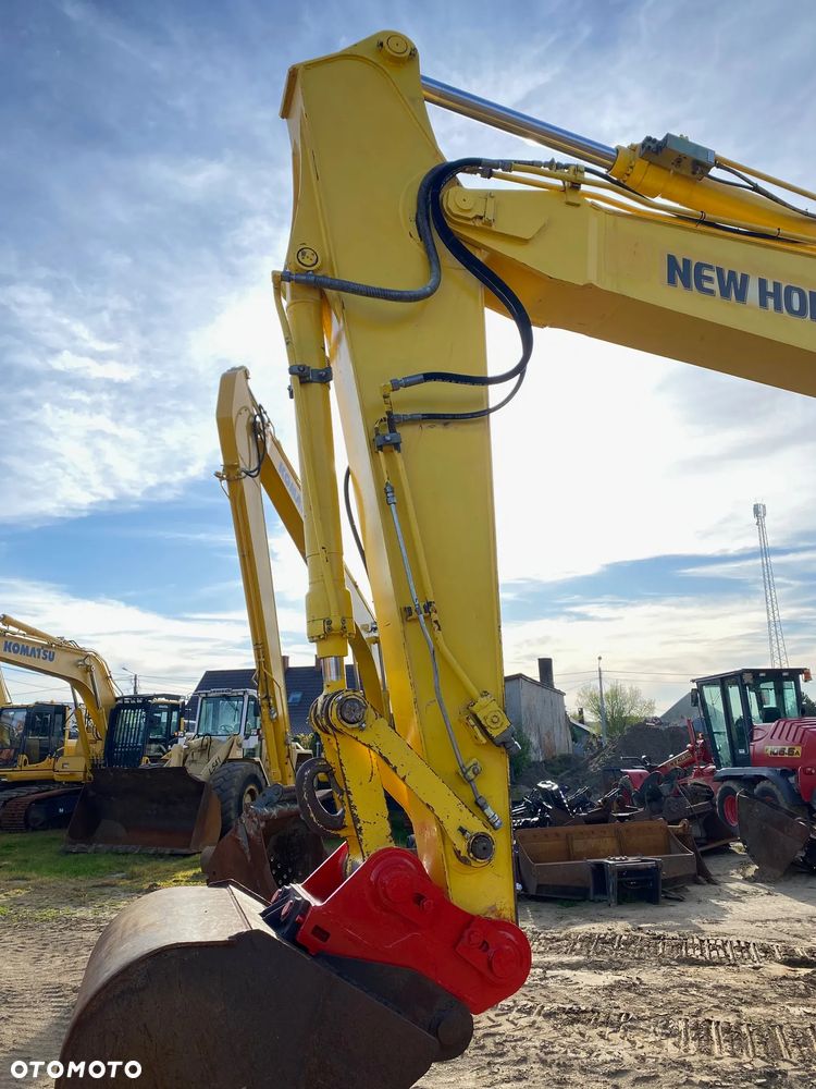 Kobelco NEW HOLLAND E175, 9900 MTH, Z NIEMIEC, PODWOZIE 90% DOBRE, WZOROWO UTRZYMANA - 34