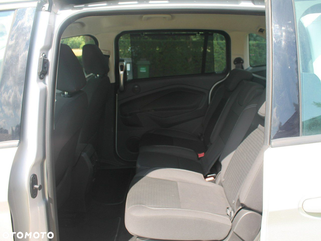 Ford Grand C-MAX - 7