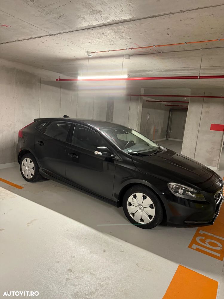 Volvo V40 D2 Geartronic Momentum - 6