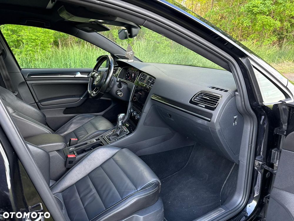 Volkswagen Golf R 4Motion (BlueMotion Technology) DSG - 14