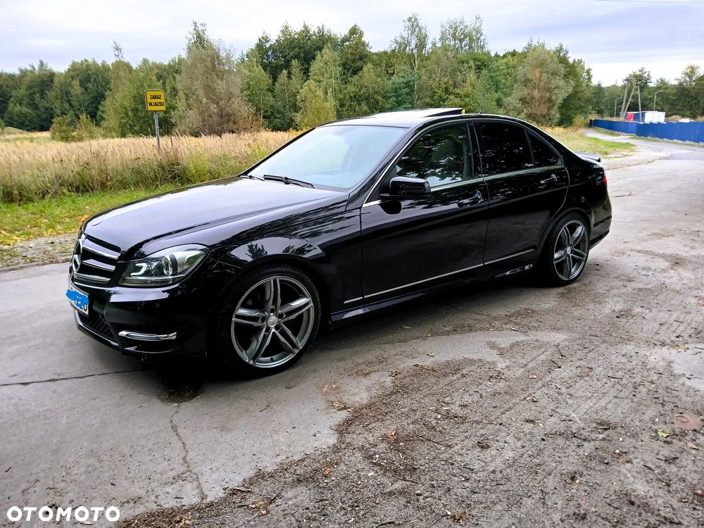 Mercedes-Benz Klasa C 250 CGI Automatik BlueEFFICIENCY SPORT EDITION - 8