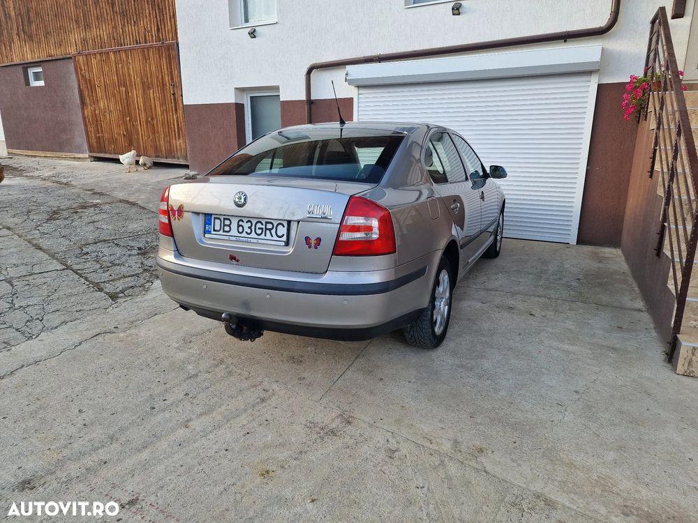 Skoda Octavia 1.6 Team Edition - 13