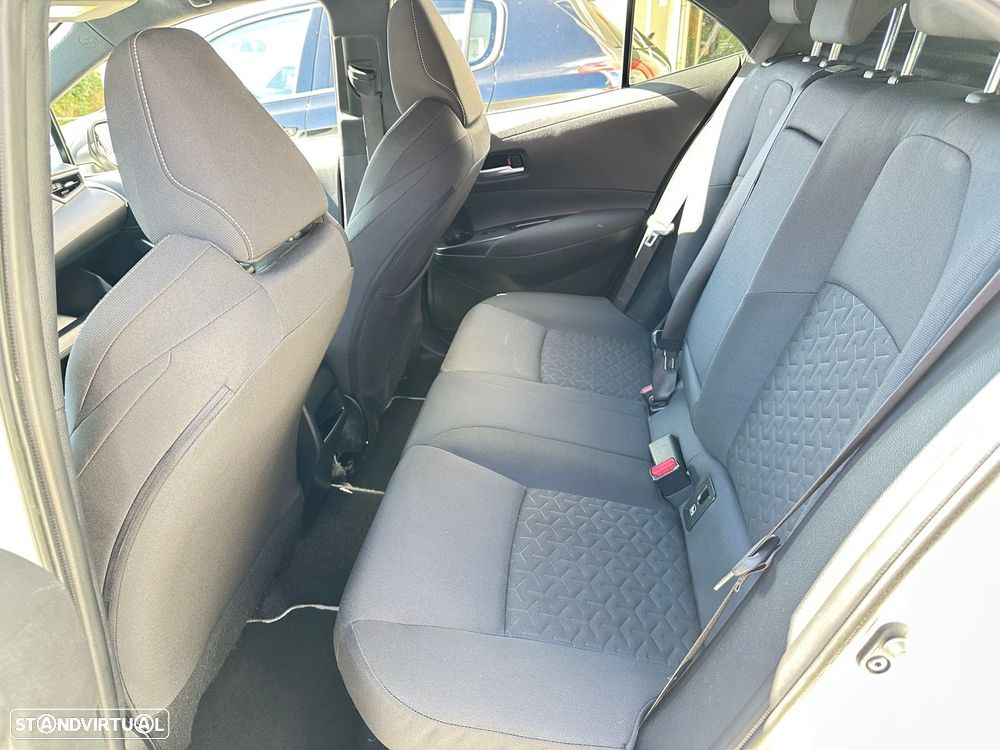 Toyota Corolla 1.8 Hybrid Comfort+P.Sport - 15