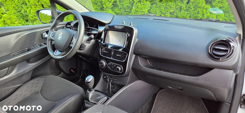 Renault Clio 0.9 Energy TCe Intens+ EU6 - 29