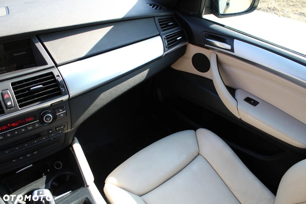 BMW X6 - 13