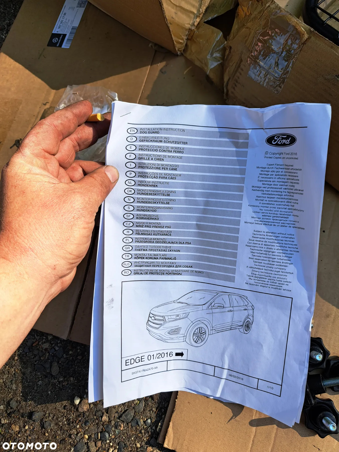 ściana grodziowa Ford Edge II AMGT4J-R642A70-AD 2038164 Kratka Przegroda bagażnika Ford Edge Osłona do pełnej wysokości 2016 2017 2018 2019 2020 - 9