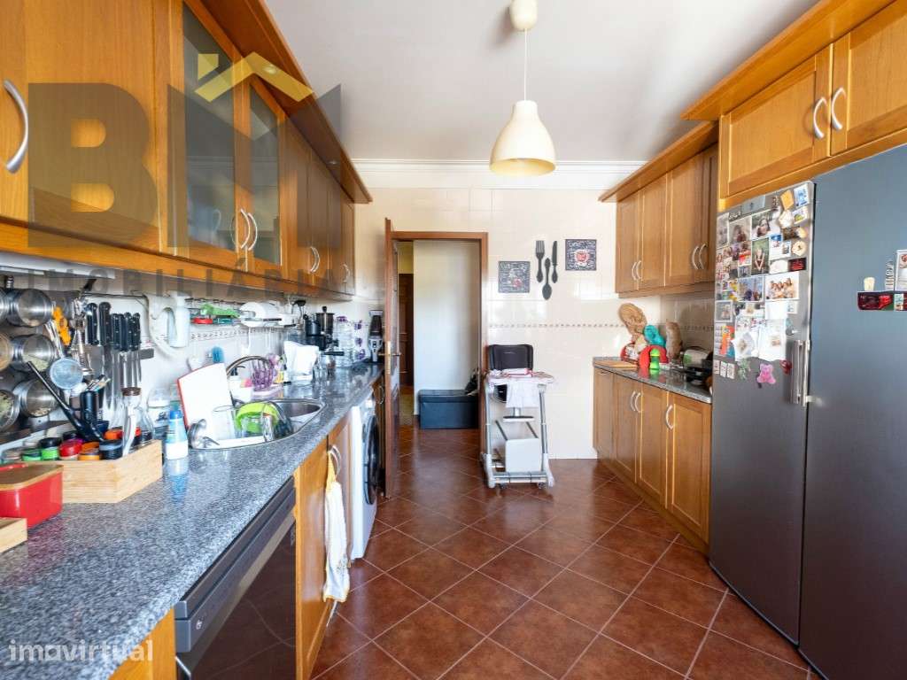 Apartamento T4 nas Quintas das Violetas - Espaço, Conforto e Excele... - Grande imagem: 4/15