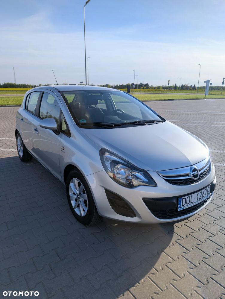Opel Corsa 1.2 16V Energy - 3