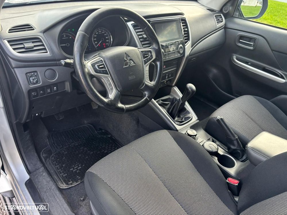 Mitsubishi L200 2.3 DI-D Strakar Space Cab Intense 4WD - 17