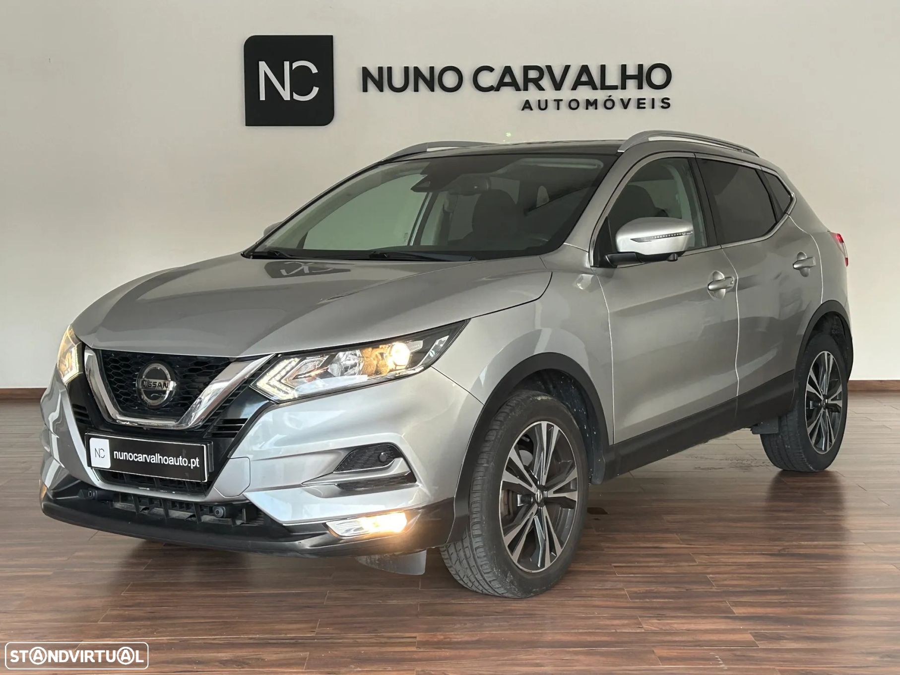 Nissan Qashqai 1.5 dCi N-Connecta J18 - 1
