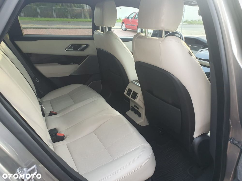 Land Rover Range Rover Velar 2.0 SD4 R-Dynamic - 12