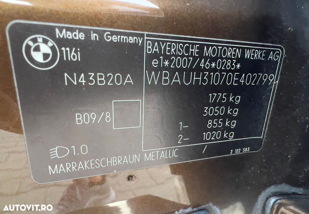 BMW Seria 1 116i - 10