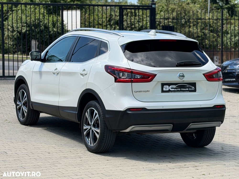 Nissan Qashqai 1.6 DCI ALL-MODE 4x4i N-Connecta - 30