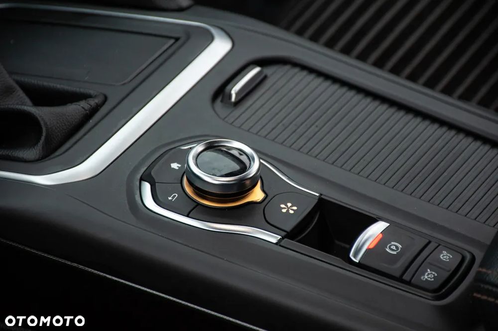 Renault Talisman TCe 225 EDC GPF BUSINESS EDITION - 21