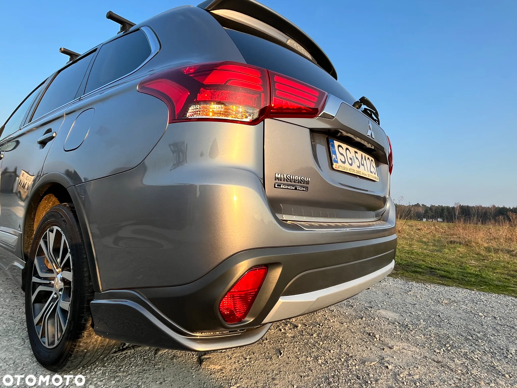 Mitsubishi Outlander 2.0 Intense Comfort 4WD CVT - 19