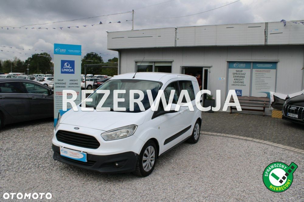 Ford Transit Courier - 1