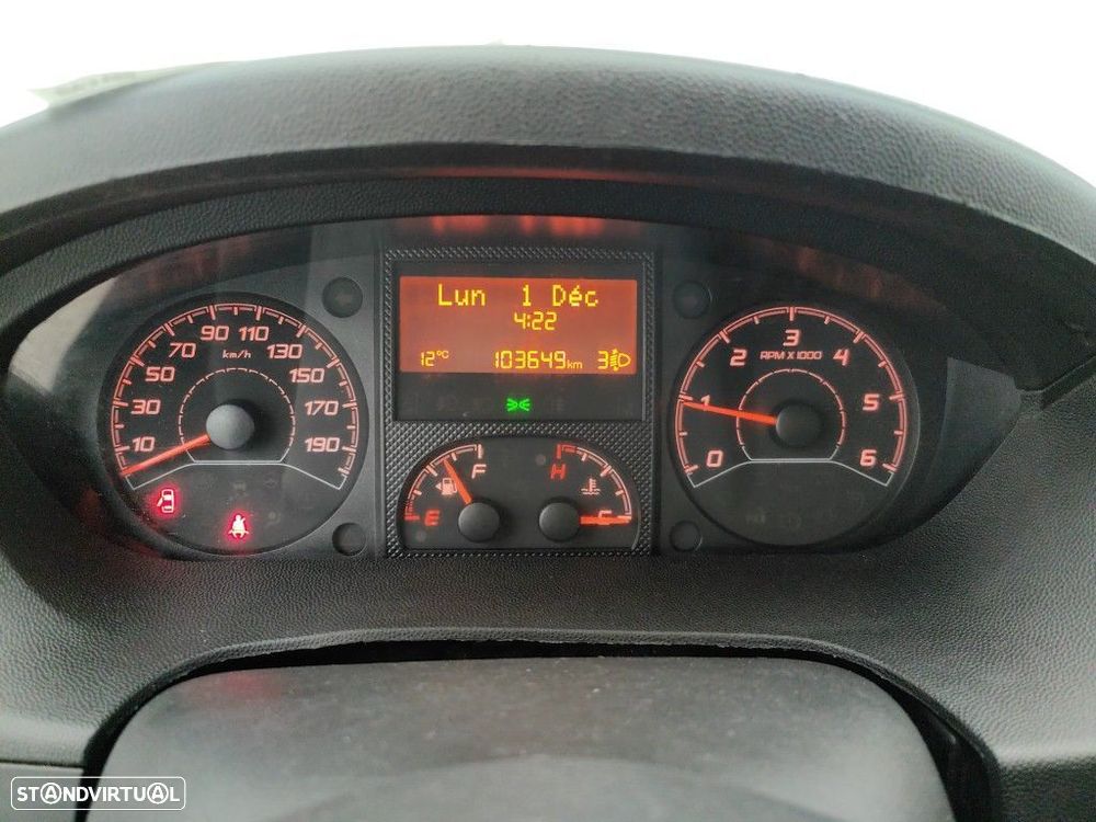 Peugeot BOXER PRO 7 LUG - 130CV - Ac / Gps / IVA dedutível - 8