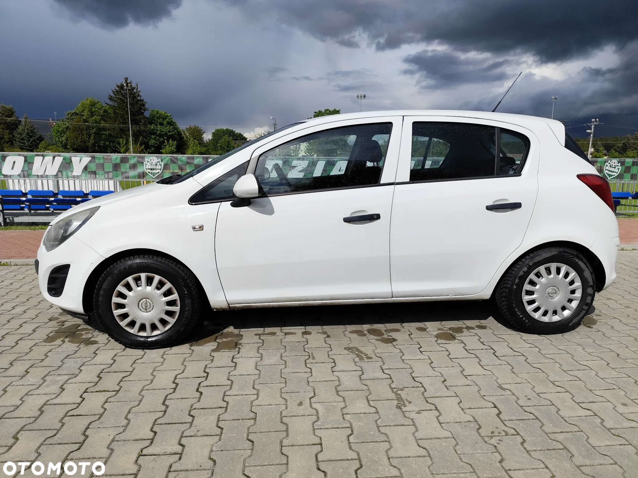 Opel Corsa 1.2 16V Enjoy - 5