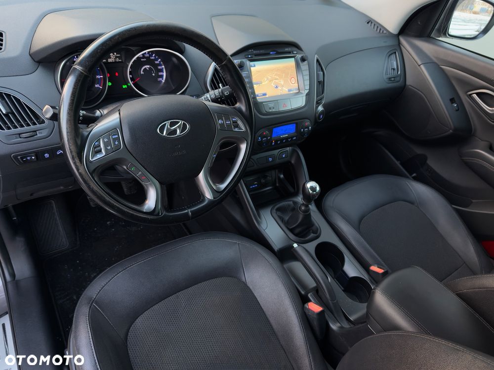 Hyundai ix35 1.6 2WD blue Trend - 10