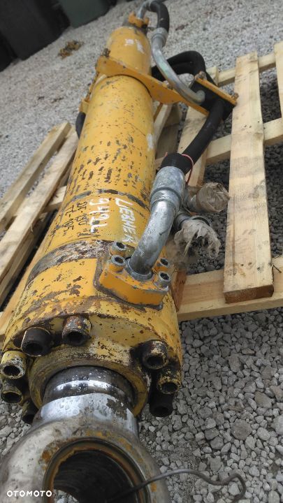 Siłownik Liebherr 942L [D190 S90 T105] - 4