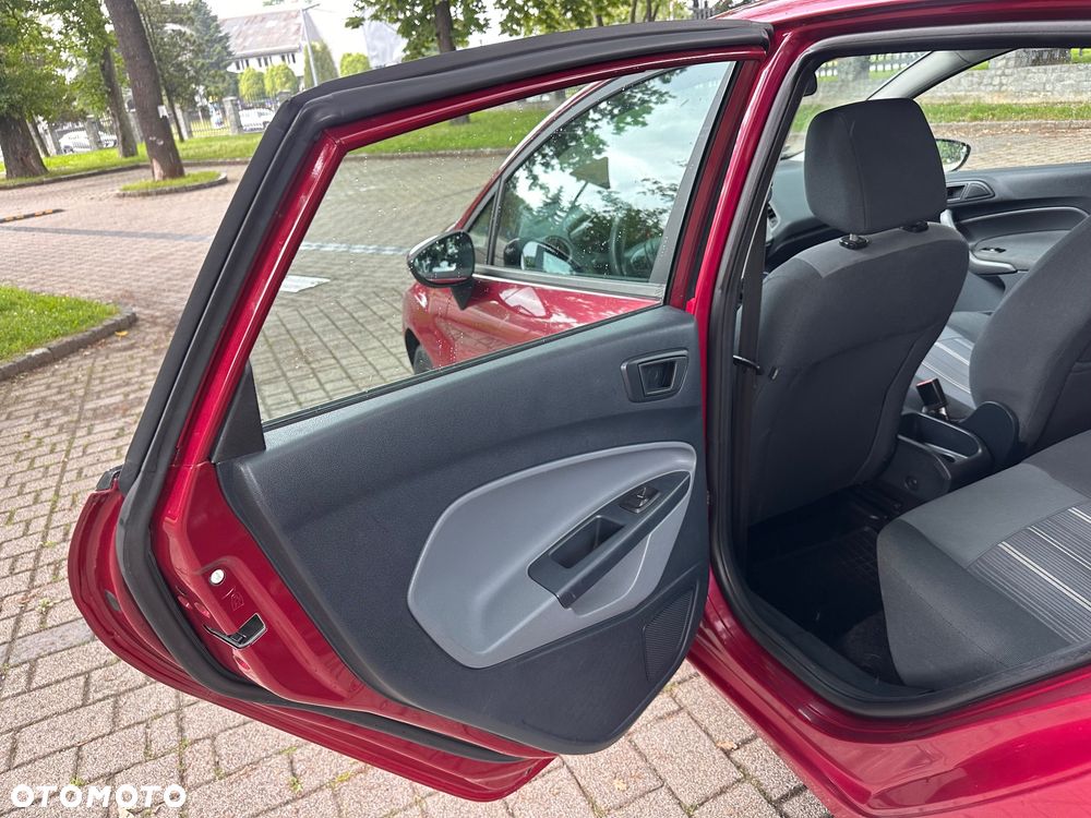 Ford Fiesta 1.6 TDCI Style - 11