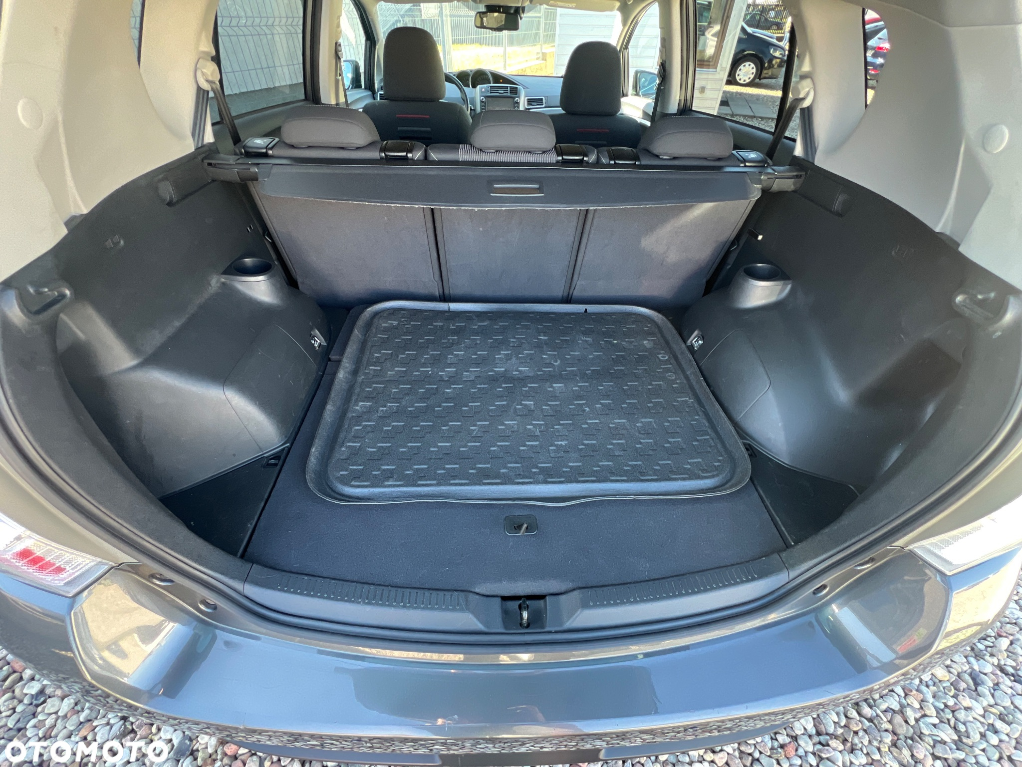 Toyota Verso - 30