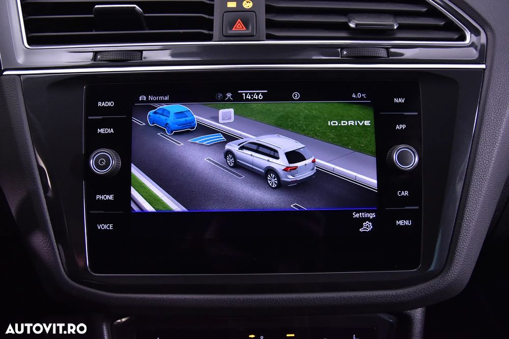 Volkswagen Tiguan - 21