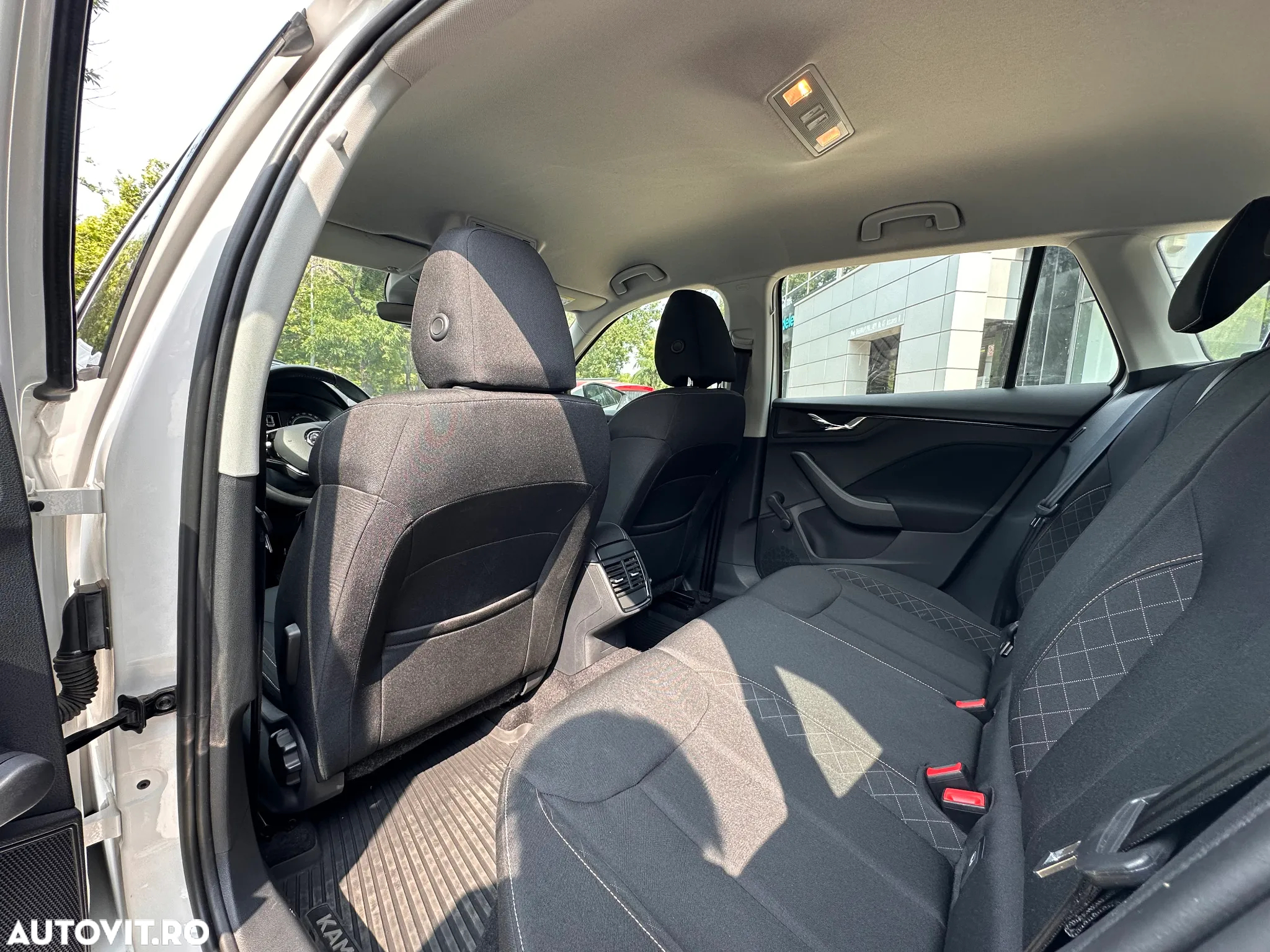 Skoda Kamiq 1.0 TSI Ambition - 8