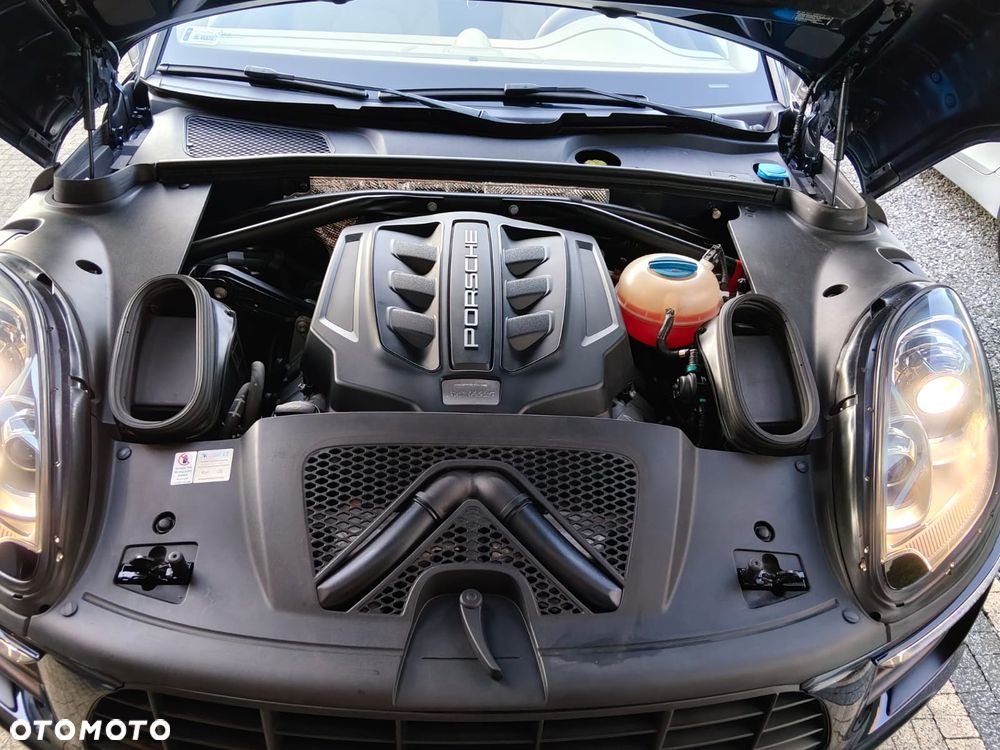 Porsche Macan - 23