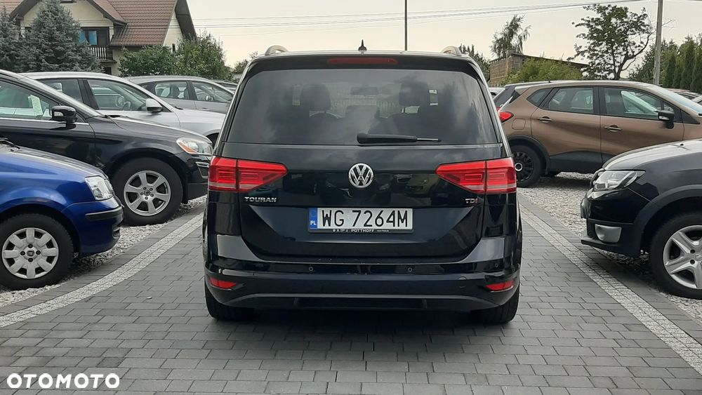 Volkswagen Touran - 6