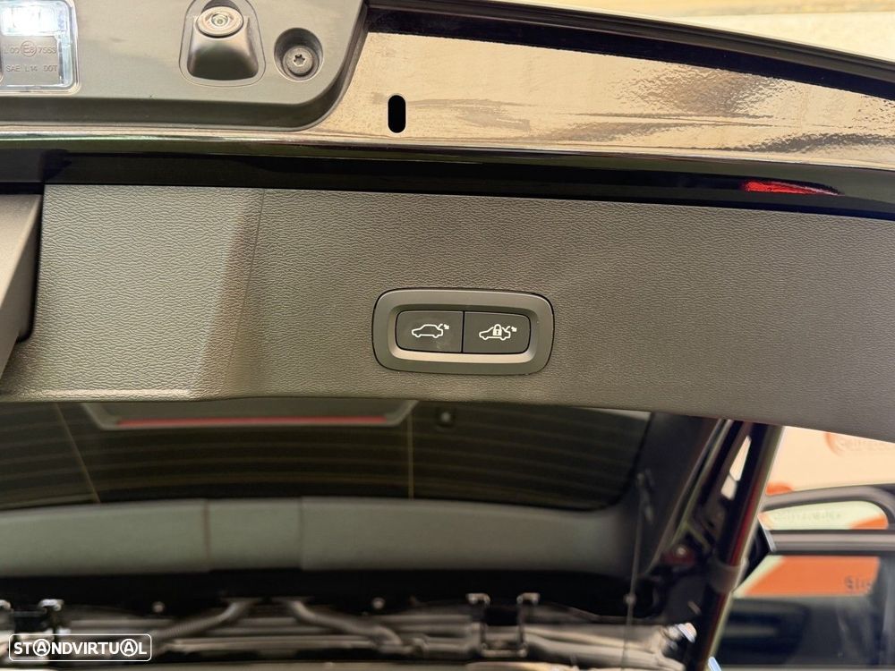 Volvo XC 40 Recharge Twin Ultimate - 22