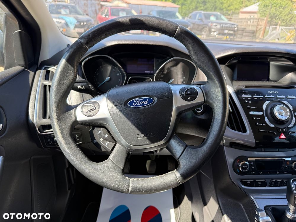 Ford Focus 1.6 EcoBoost Start-Stopp-System Trend - 26