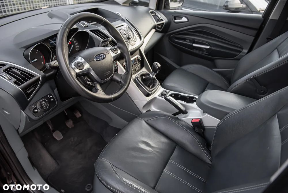 Ford Grand C-MAX - 15