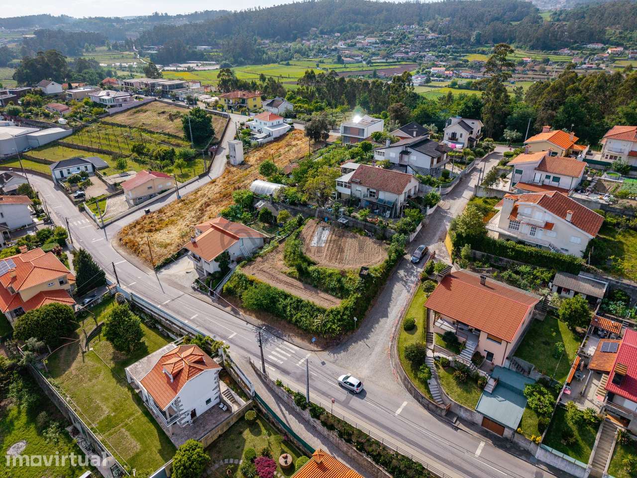Terreno Urbano  com Viabilidade de Construção em Arentim-Cunha, Braga - Grande imagem: 4/5