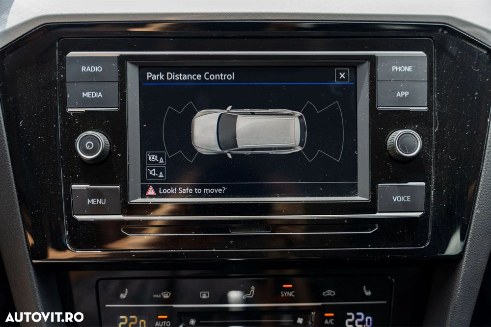 VOLKSWAGEN Passat 2023 — imagine 34
