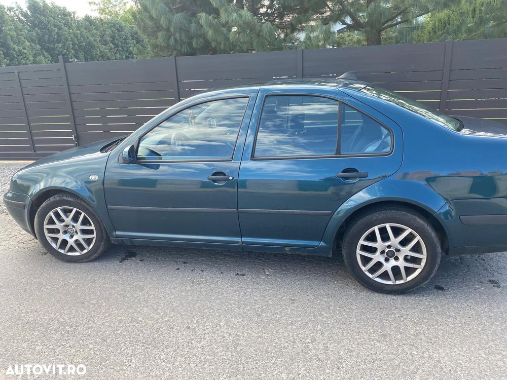 Volkswagen Bora 1.6 - 2