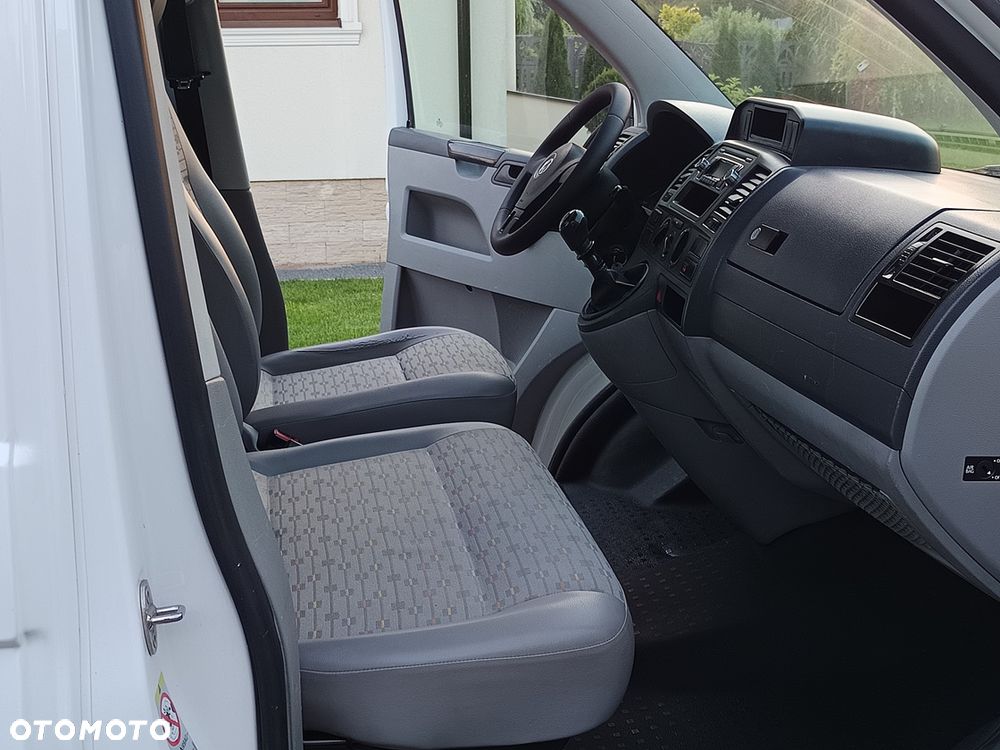 Volkswagen Transporter T5 - 8