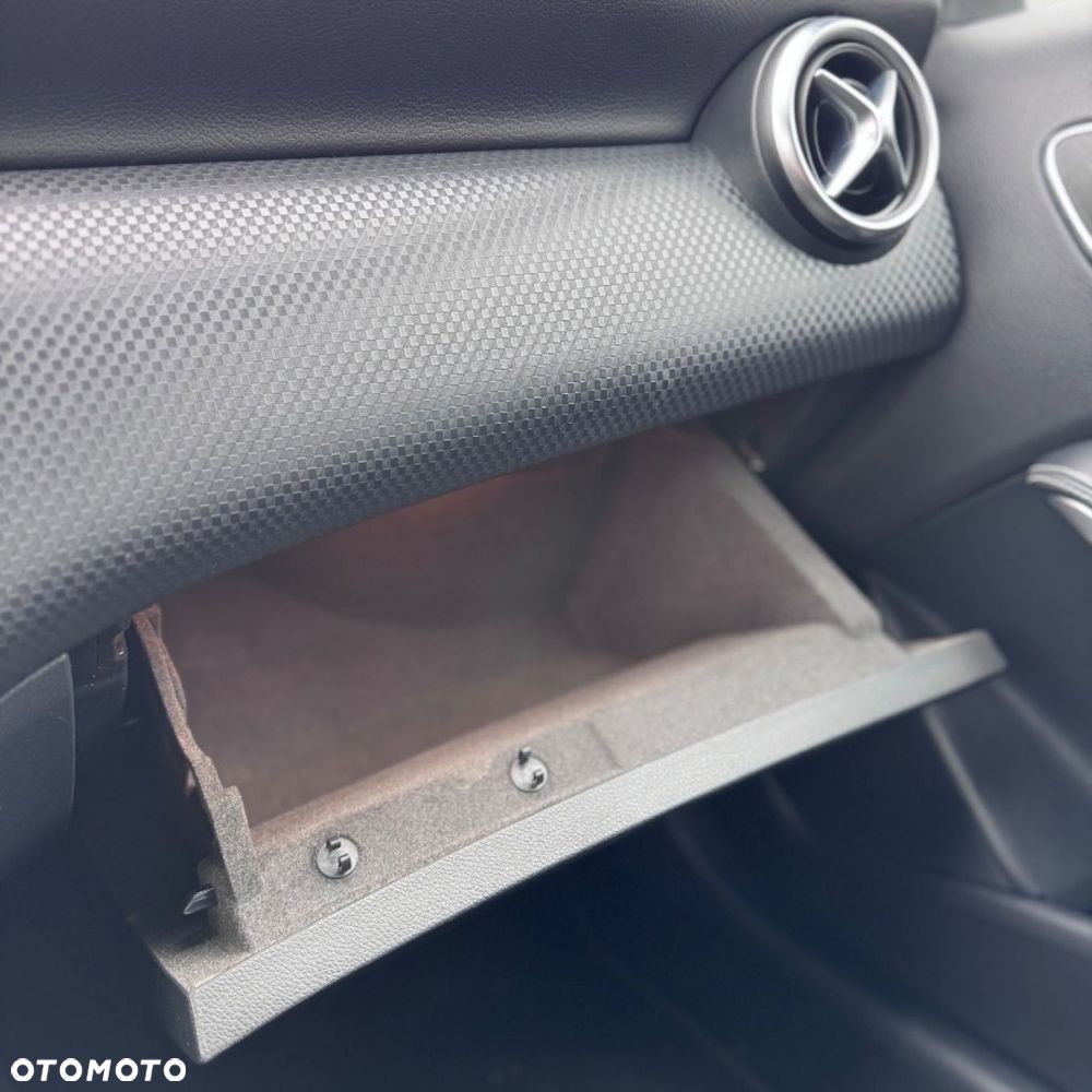 Mercedes-Benz Klasa A 180 CDI 7G-DCT AMG Line - 35