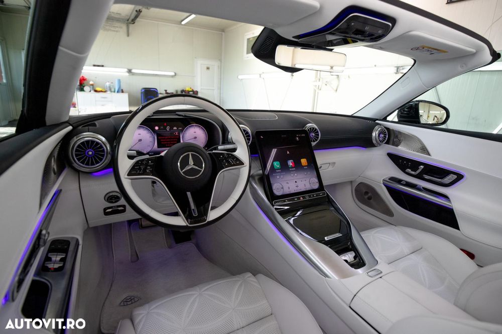 Mercedes-Benz SL 680 Maybach Monogram Series - 27
