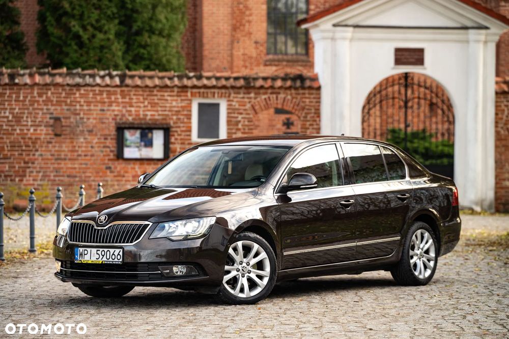 Skoda Superb 1.8 TSI Ambition Outdoor - 1
