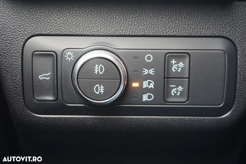 Ford Kuga 2.5 Duratec FHEV AWD Titanium X - 18