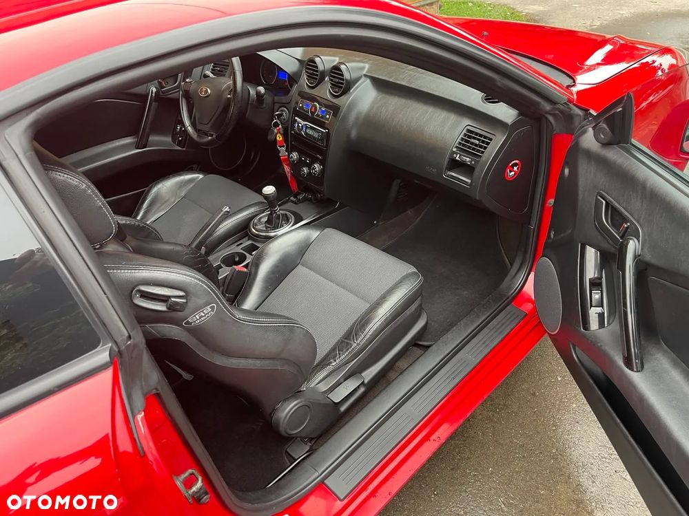 Hyundai Coupe 1.6 16V FX - 17