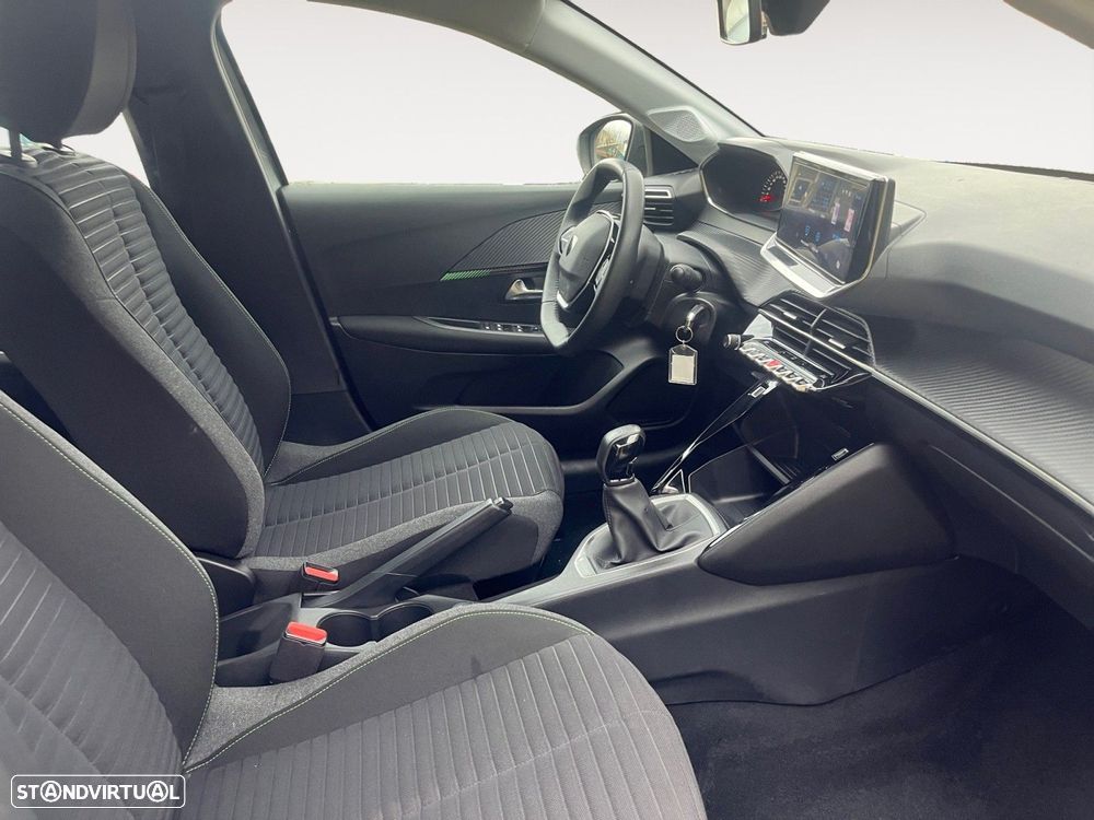 Peugeot 208 1.2 PureTech Active - 15